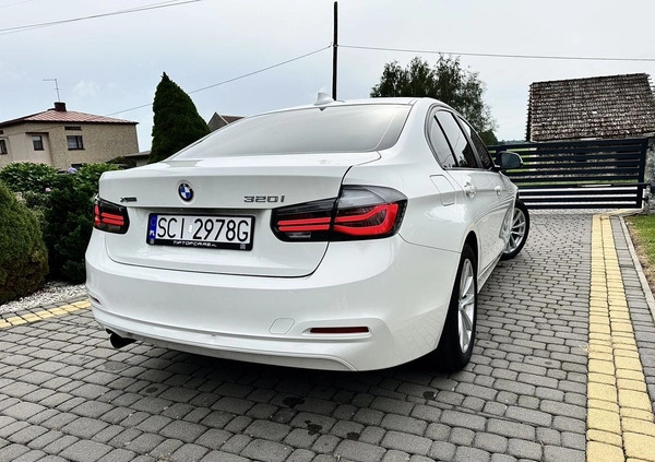 BMW Seria 3 cena 96000 przebieg: 30000, rok produkcji 2018 z Tomaszów Mazowiecki małe 562